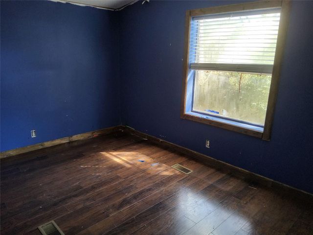 3118 Flora Street, Vidor, TX 77662