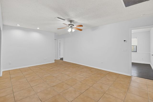 4135 Bay Laurel Way, Boca Raton, FL 33487