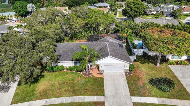 4135 Bay Laurel Way, Boca Raton, FL 33487