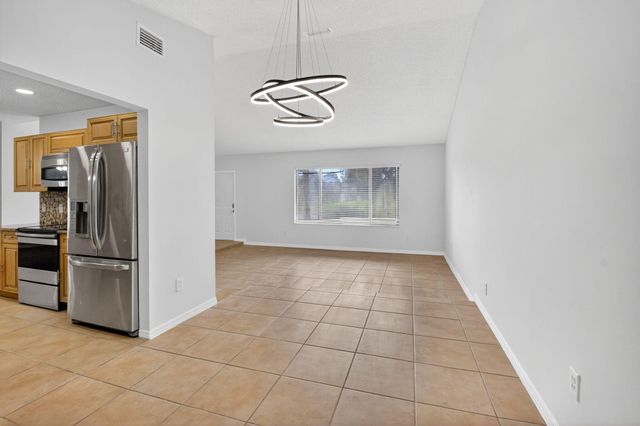 4135 Bay Laurel Way, Boca Raton, FL 33487