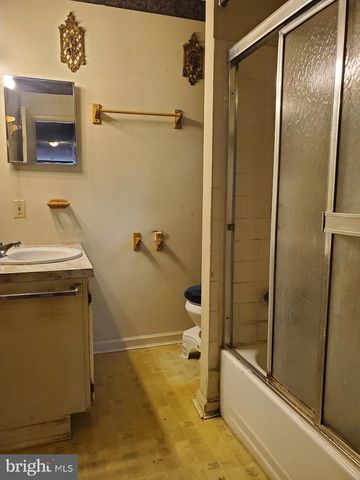 25--7 FLORENCE TOLLGATE PL, Burlington, NJ 08016
