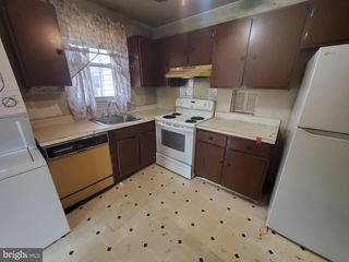 25--7 FLORENCE TOLLGATE PL, Burlington, NJ 08016