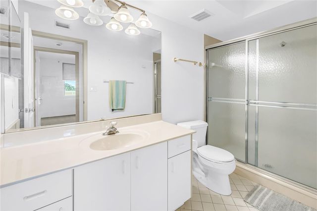 6001 BAHIA DEL MAR CIRCLE 428, St Petersburg, FL 33715