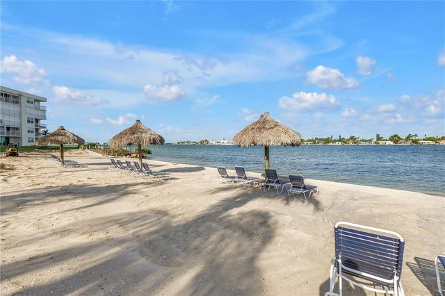 6001 BAHIA DEL MAR CIRCLE 428, St Petersburg, FL 33715