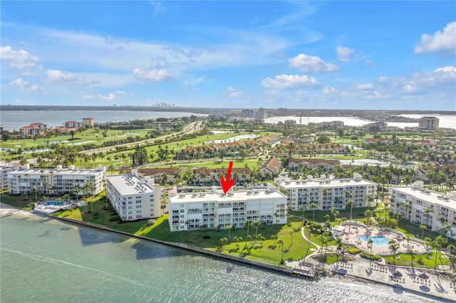 6001 BAHIA DEL MAR CIRCLE 428, St Petersburg, FL 33715