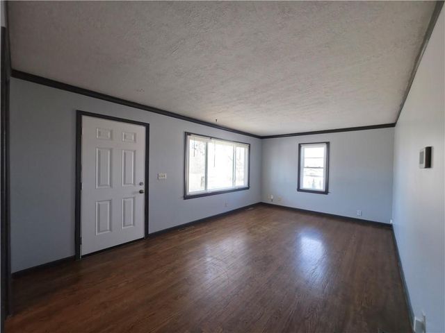 836 W Charles Street, Independence, MO 64055