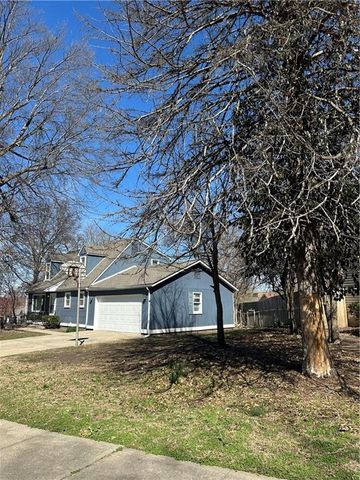 836 W Charles Street, Independence, MO 64055