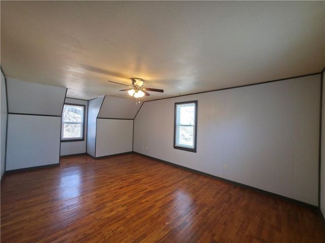 836 W Charles Street, Independence, MO 64055