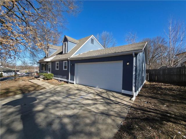 836 W Charles Street, Independence, MO 64055