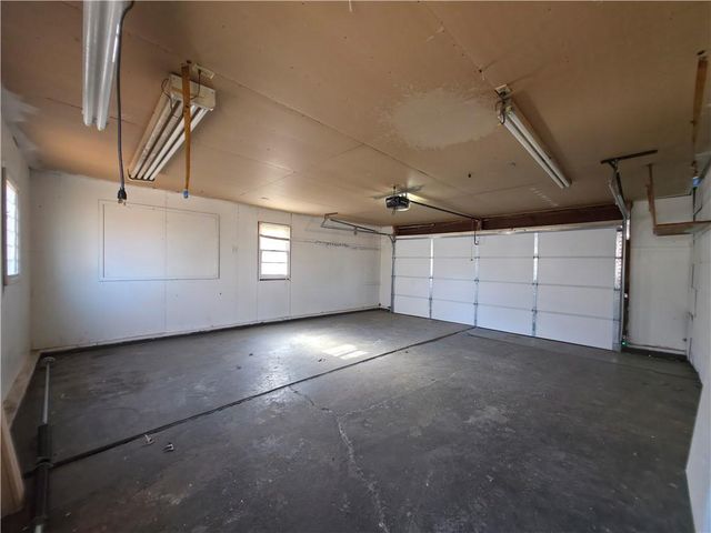 836 W Charles Street, Independence, MO 64055