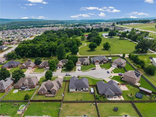 1130 Musket Street, Prairie Grove, AR 72753