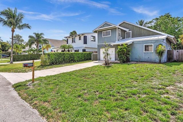 2438 Southridge Road, Delray Beach, FL 33444