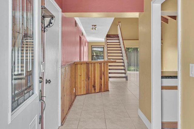 2438 Southridge Road, Delray Beach, FL 33444