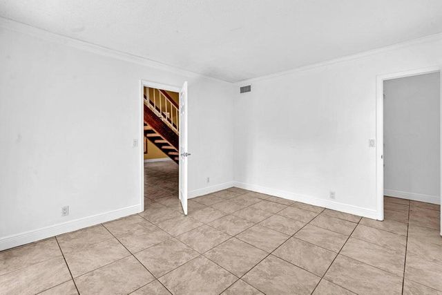 2438 Southridge Road, Delray Beach, FL 33444