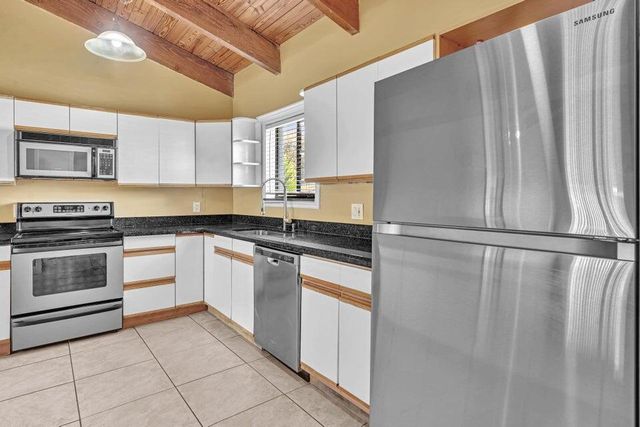 2438 Southridge Road, Delray Beach, FL 33444