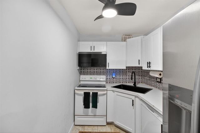 6370 1ST STREET N 202, St Petersburg, FL 33702