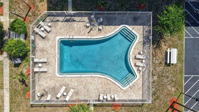 6370 1ST STREET N 202, St Petersburg, FL 33702