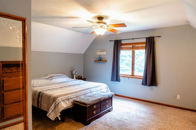 9880 S Spruce Avenue, Newaygo, MI 49337