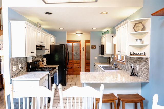 9880 S Spruce Avenue, Newaygo, MI 49337