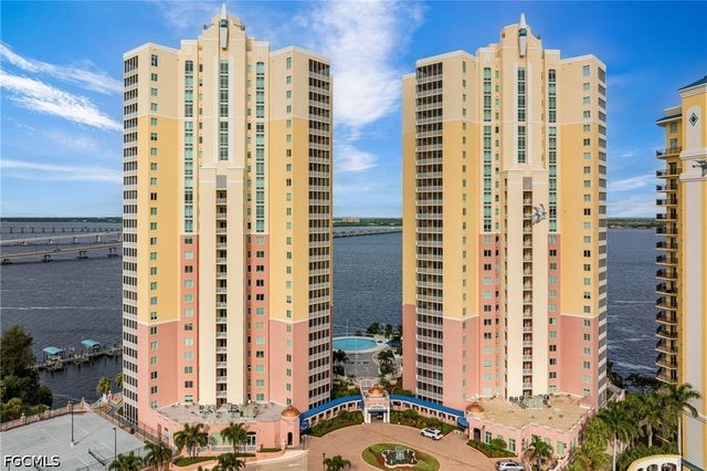 2743 1st ST 2306, Fort Myers, FL 33916