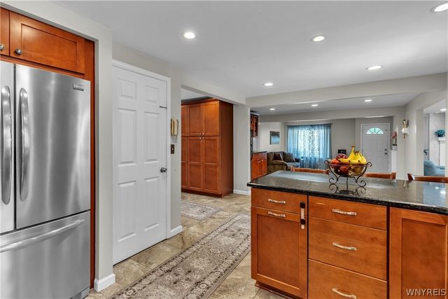 154 Chasewood Lane, Amherst, NY 14051