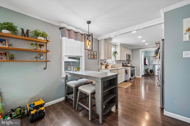1212 JOHNSTON AVE, Abington, PA 19001