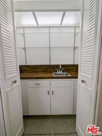 6315 Green Valley Circle 210, Culver City, CA 90230