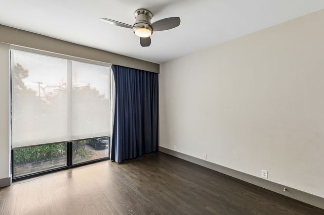 3819 Commerce Street, Dallas, TX 75226