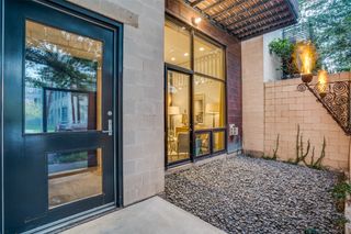 3819 Commerce Street, Dallas, TX 75226