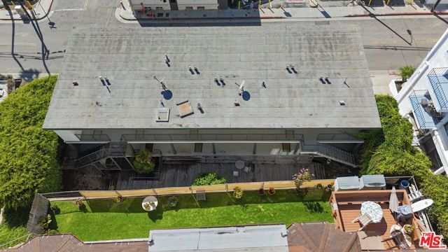 1661 Appian Way, Santa Monica, CA 90401