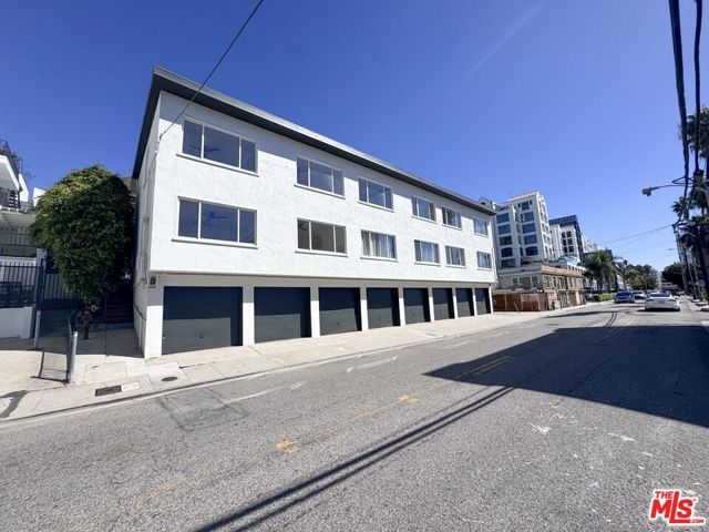 1661 Appian Way, Santa Monica, CA 90401