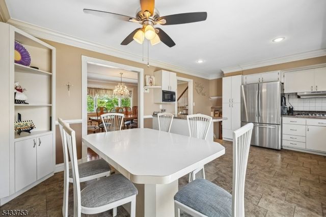 53 Orchard St, Carteret Boro, NJ 07008