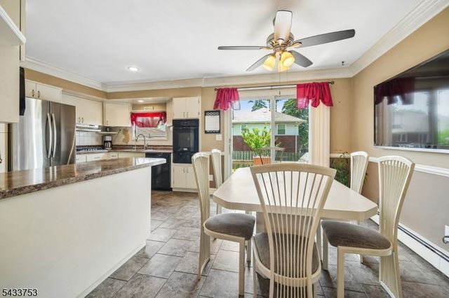 53 Orchard St, Carteret Boro, NJ 07008