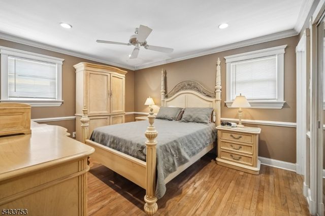 53 Orchard St, Carteret Boro, NJ 07008