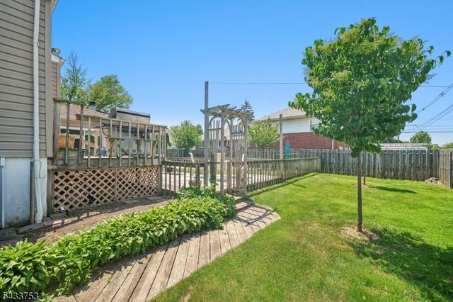 53 Orchard St, Carteret Boro, NJ 07008