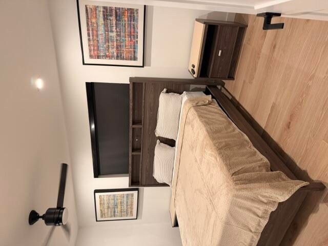 1025 NW 148th Street, Miami, FL 33168