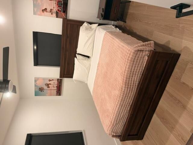1025 NW 148th Street, Miami, FL 33168