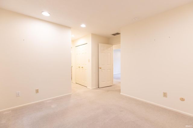 2611 E Windermere Woods Drive, Bloomington, IN 47401