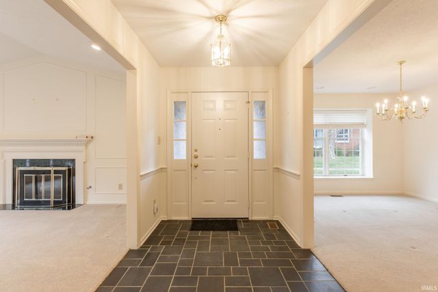 2611 E Windermere Woods Drive, Bloomington, IN 47401