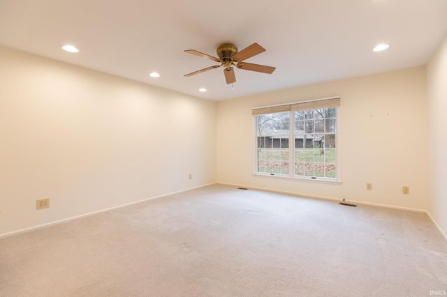 2611 E Windermere Woods Drive, Bloomington, IN 47401