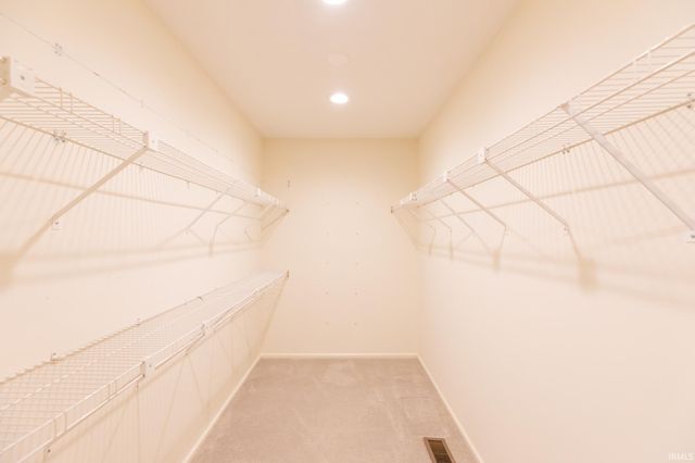 2611 E Windermere Woods Drive, Bloomington, IN 47401