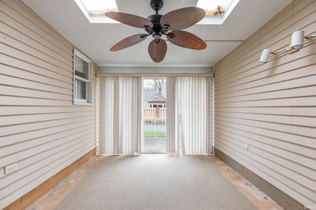 2611 E Windermere Woods Drive, Bloomington, IN 47401