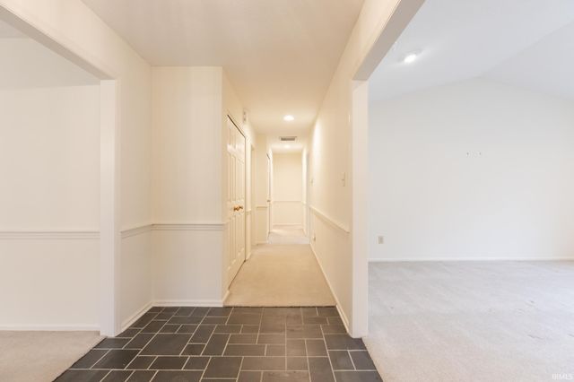 2611 E Windermere Woods Drive, Bloomington, IN 47401