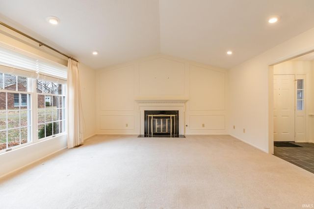 2611 E Windermere Woods Drive, Bloomington, IN 47401