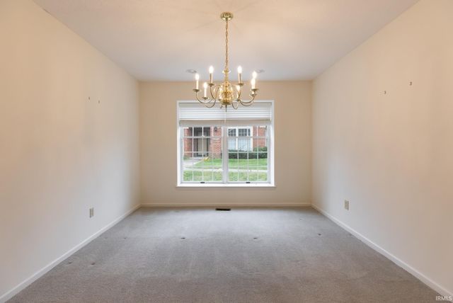 2611 E Windermere Woods Drive, Bloomington, IN 47401