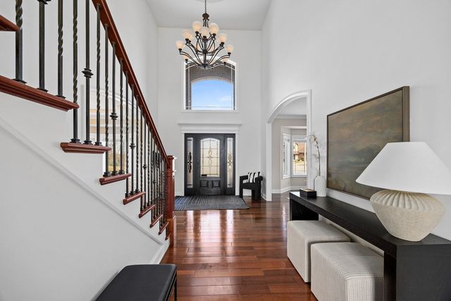 7827 Emma Court, Orland Park, IL 60462