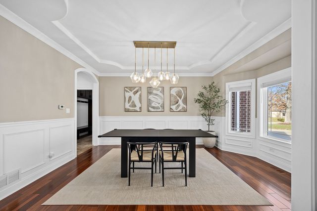 7827 Emma Court, Orland Park, IL 60462