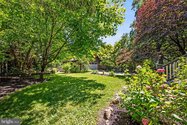 118 WALNUT AVE, Wayne, PA 19087