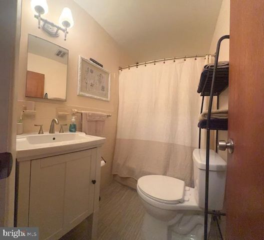 420 HANCOCK RD, Warminster, PA 18974