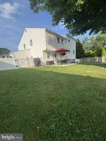 420 HANCOCK RD, Warminster, PA 18974
